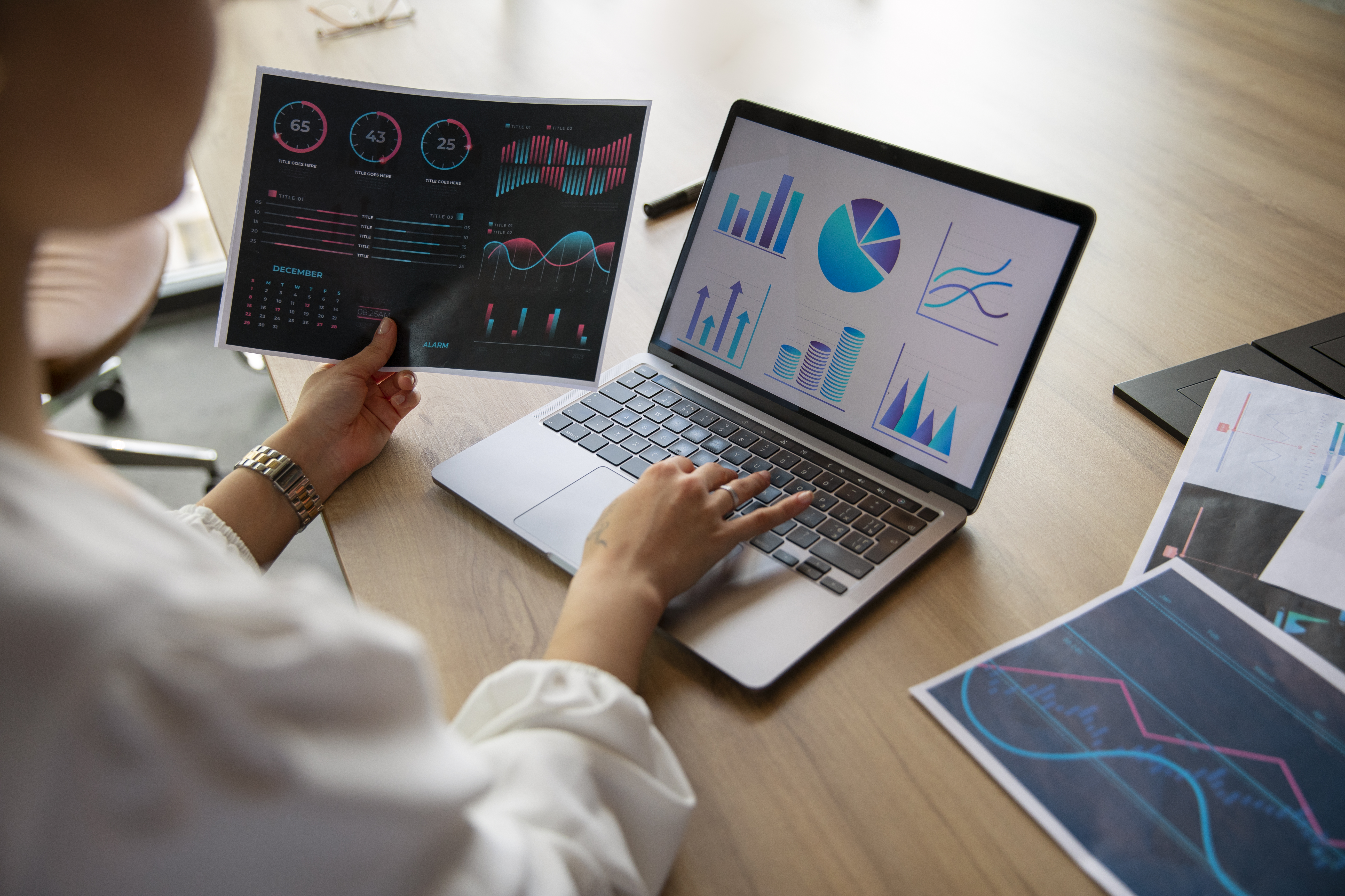 Social media data analysis: how to turn data into decisions?
