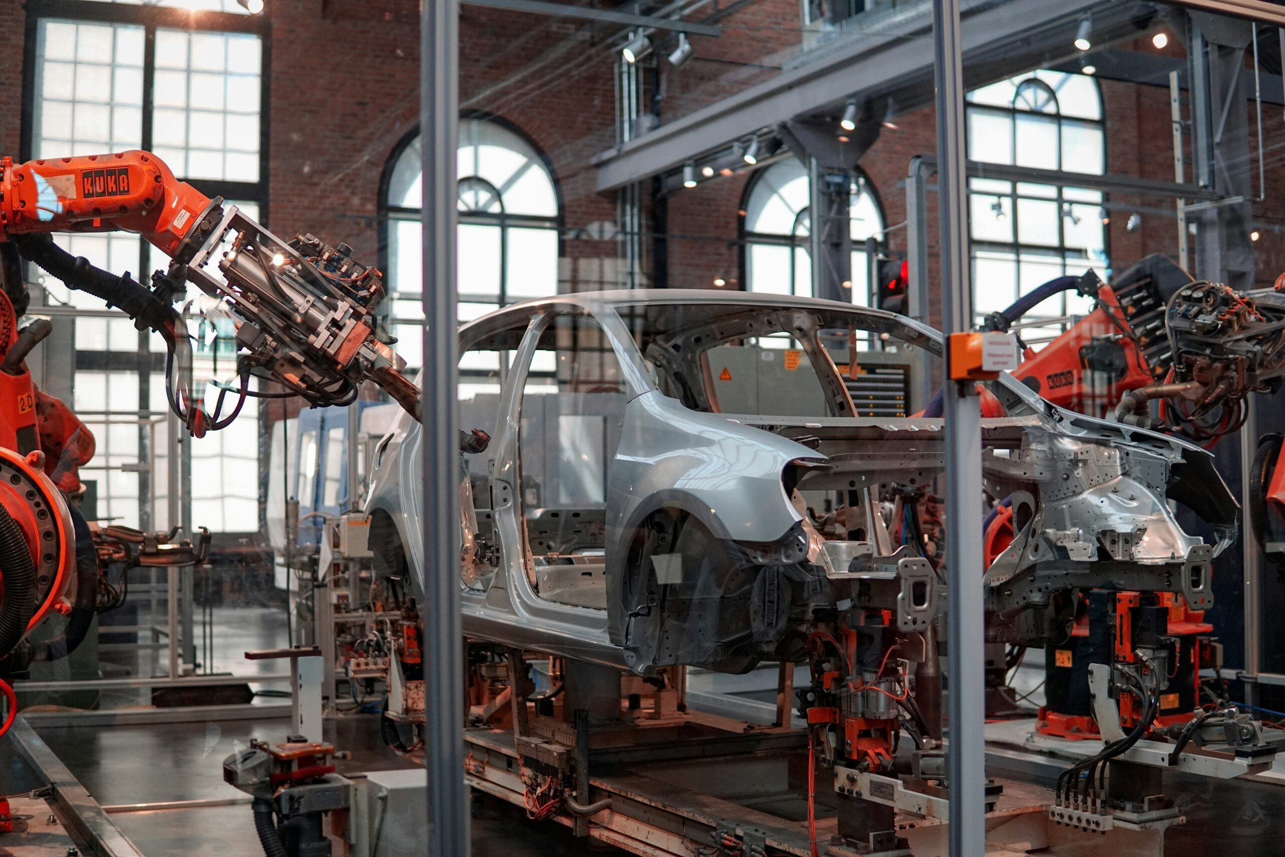 Hungary’s Automotive Growth: Innovation Up, Sentiment Flat